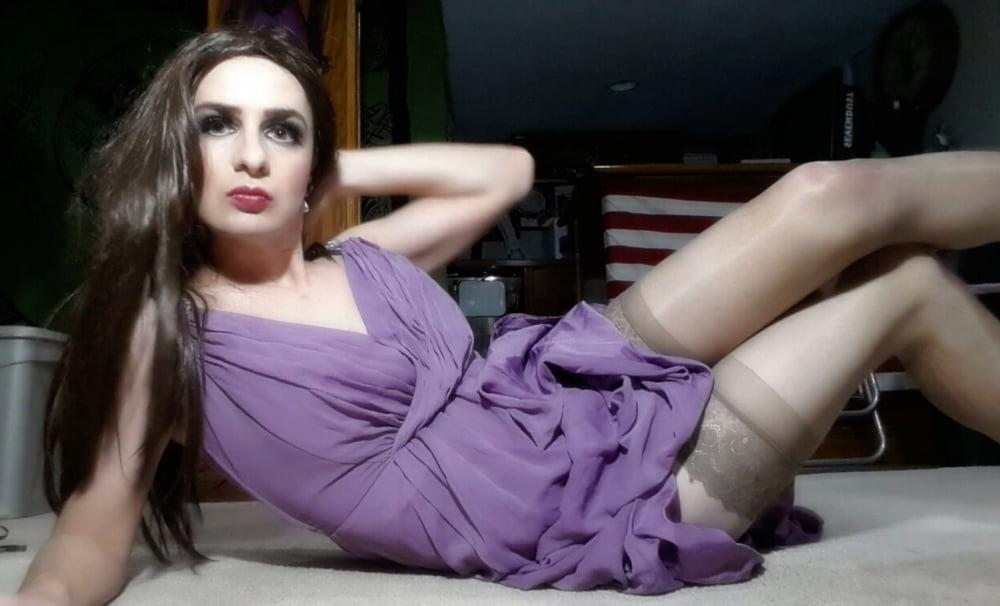 12P Beautiful Purple Dress Sissy Beauty Model