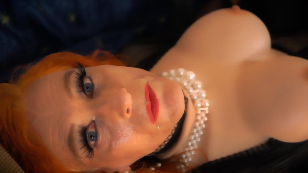 21P Screenshots from BeingBoth #52