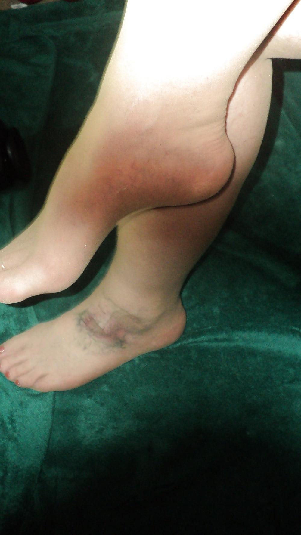 25P fake foot tattoo nylons heels barefoot  in heels