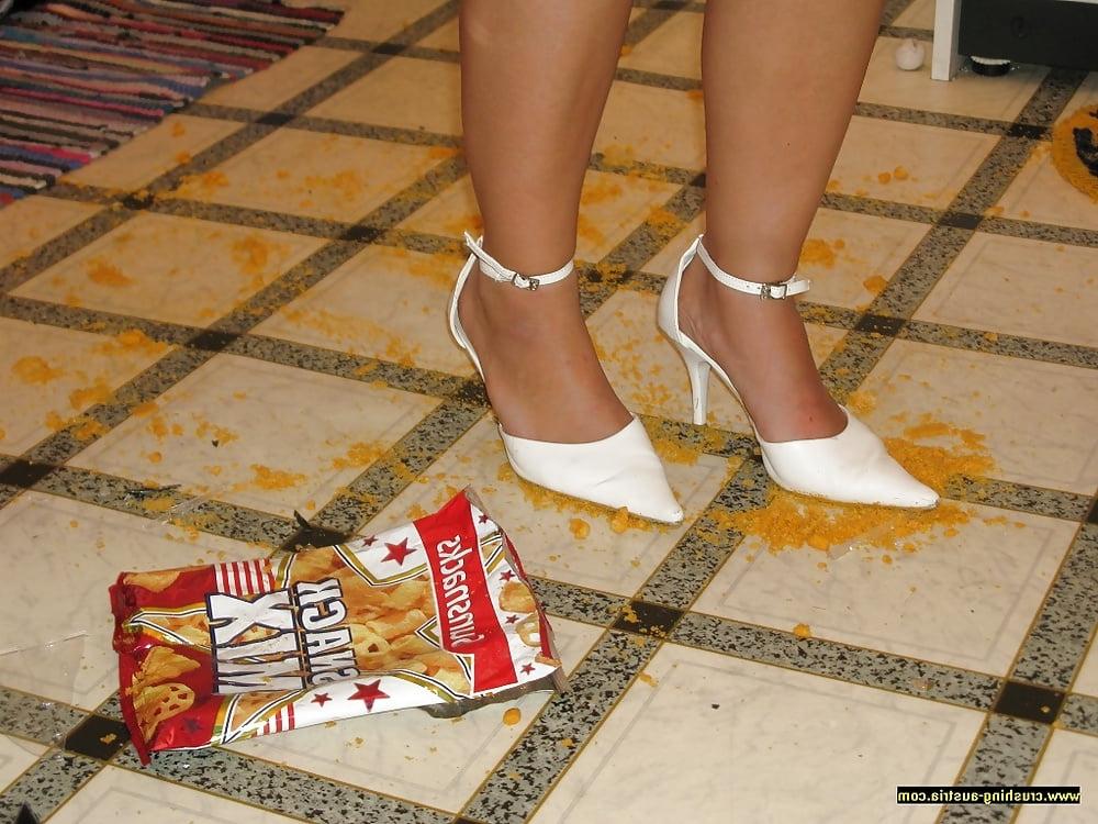 10P High Heel Food Crushing