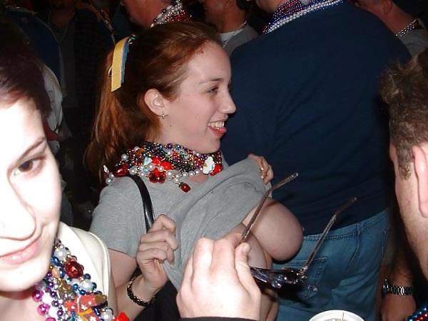 20P Flash those Beads