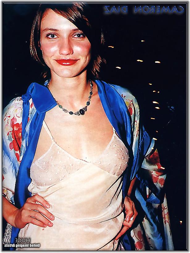 22P Cameron Diaz See-Thru