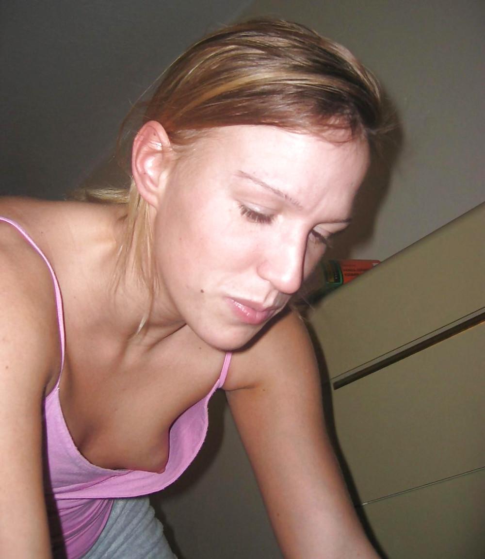 24P DOWNBLOUSE 1