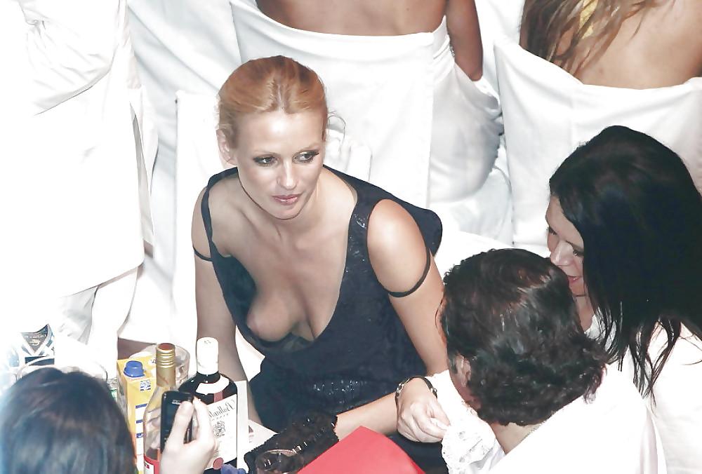 25P Downblouse and Nip Slip Mega Mix