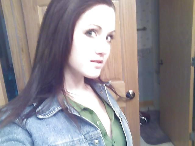 24P Verry Hot Self Shot Teenie