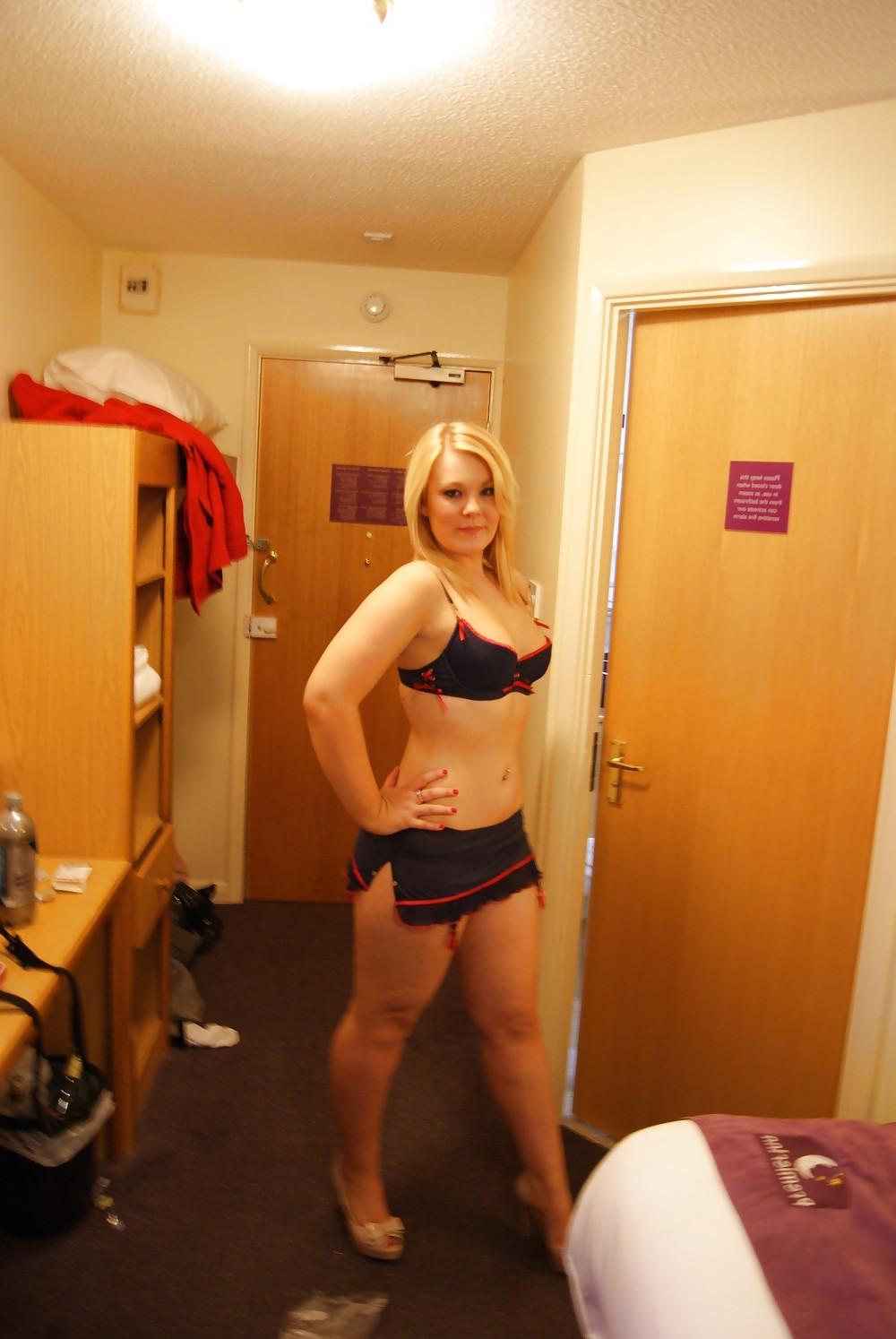 25P BEAUTY SEXY ERIKA IX