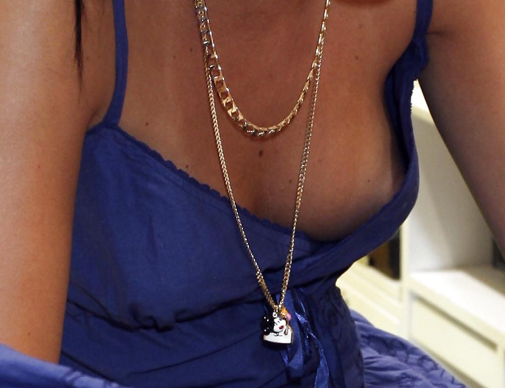 20P Downblouse and nipple peeks - N. C. 