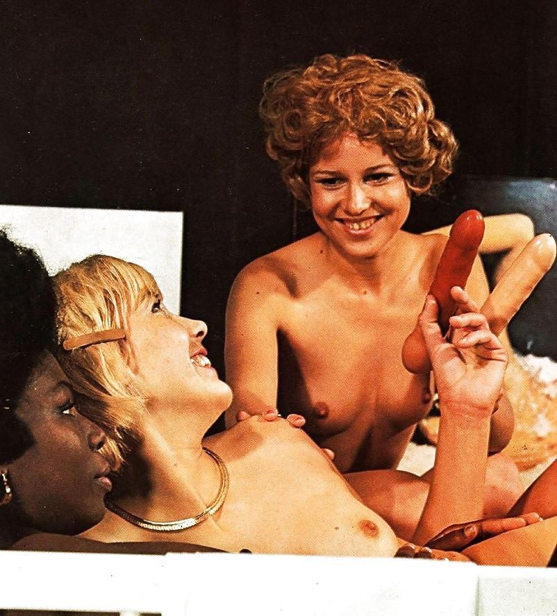 20P Lesbian Lovers IR Set