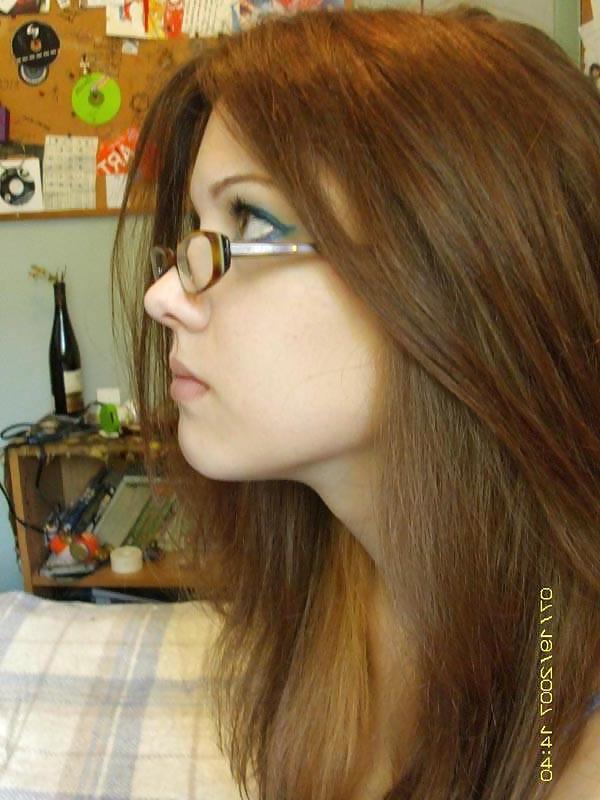 25P Lesbian Teen Erika