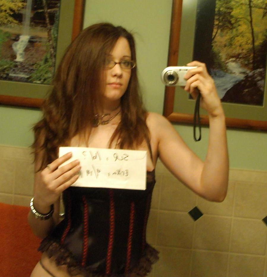 25P Lesbian Teen Erika