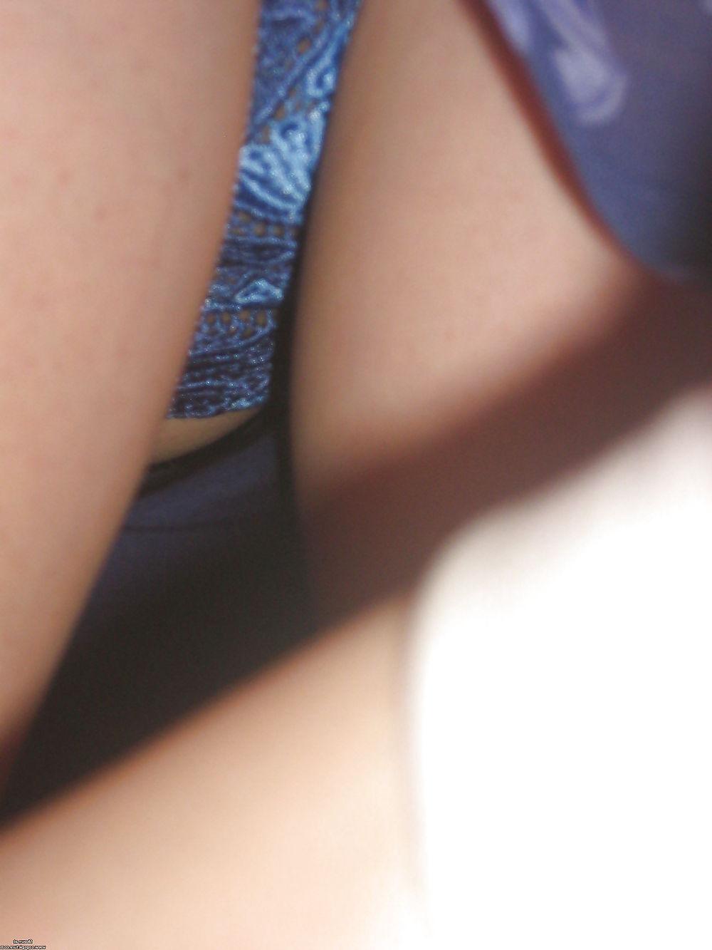 25P Ooops - Downblouse - Upskirt