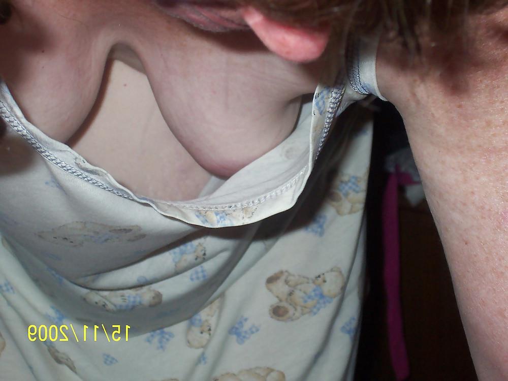 25P Ooops - Downblouse - Upskirt