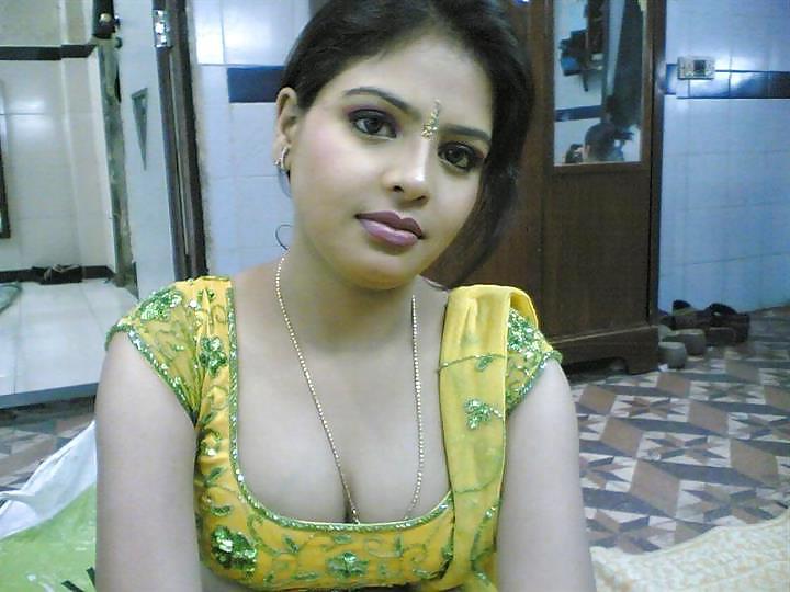 20P Beauty Indian girls