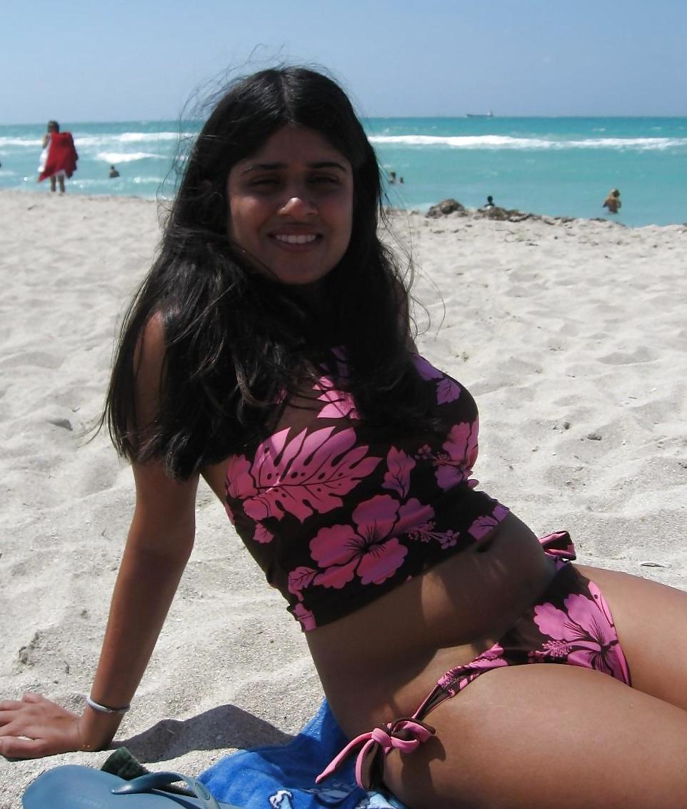 10P Indian Desi Babe 