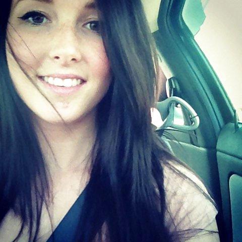 24P Sexy Amateur Self Shot Girls 