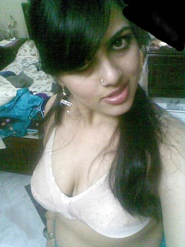 15P Desi Girls