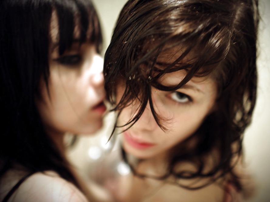 25P For lesbians only