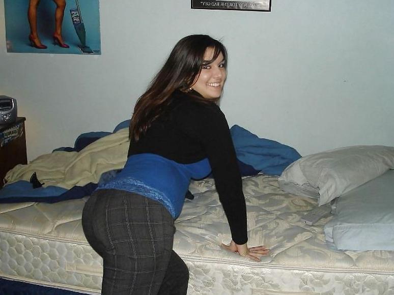 8P Super arab woman