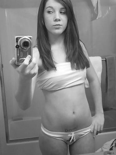 25P Hot Self Shot Girls Part 14