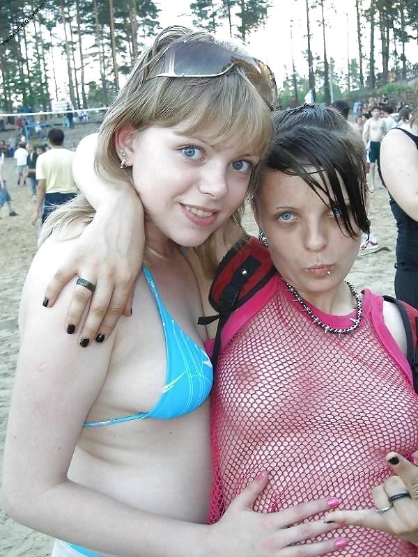 25P Downblouse Seethrus POKIES and Oops