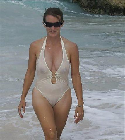 25P Sexy Beach