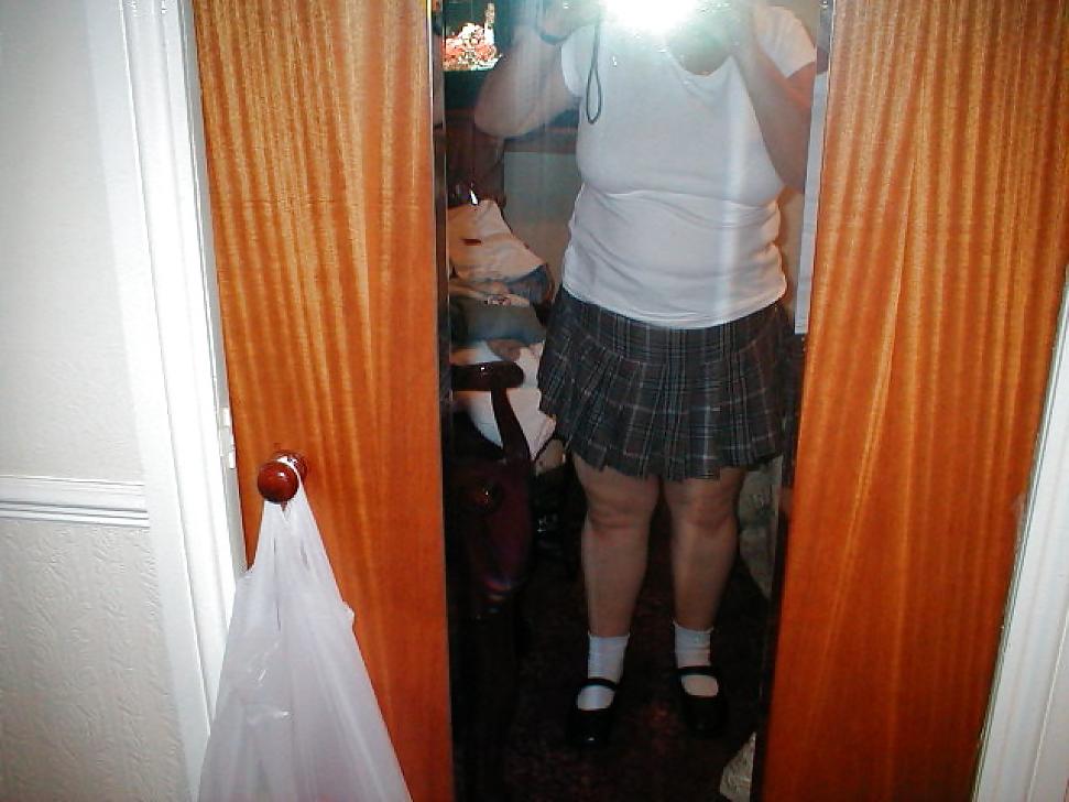 25P Wife upskirt and pantie pics