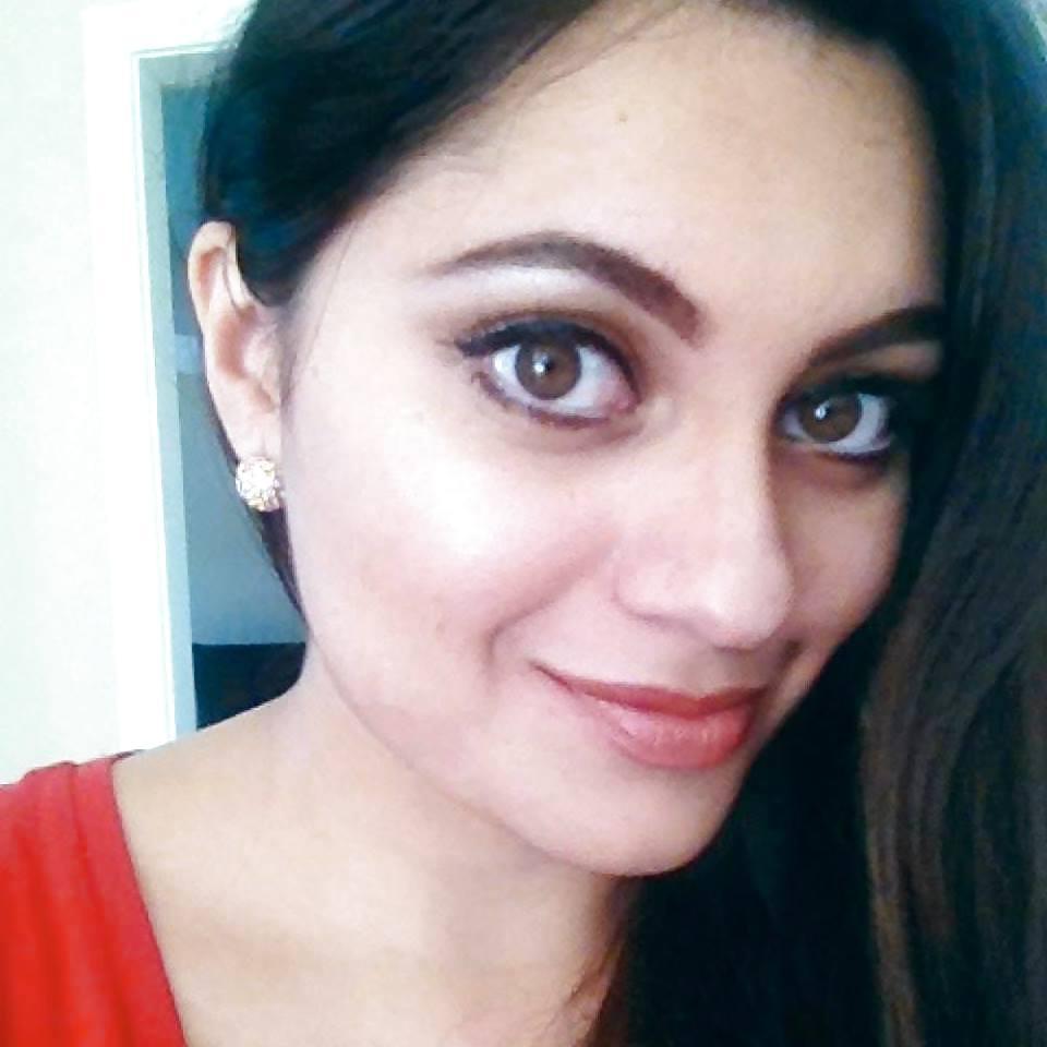25P Hot and Sexy Indian, Desi, NRI, Punjabi Whore Slut Bitches!!