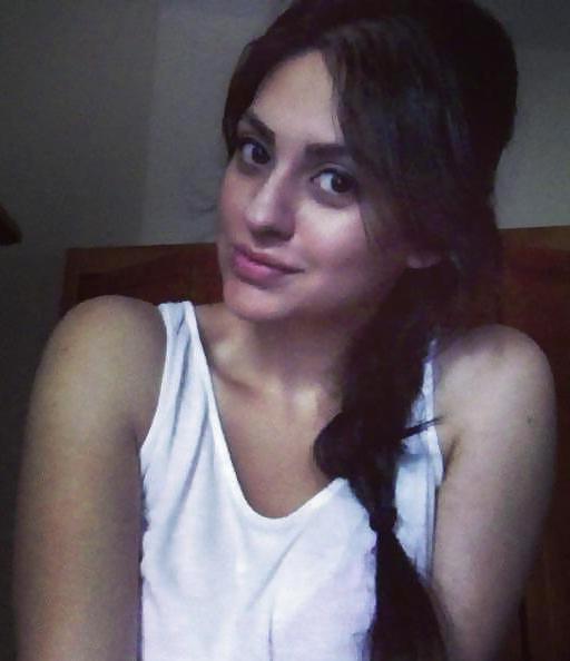 25P Hot and Sexy Indian, Desi, NRI, Punjabi Whore Slut Bitches!!