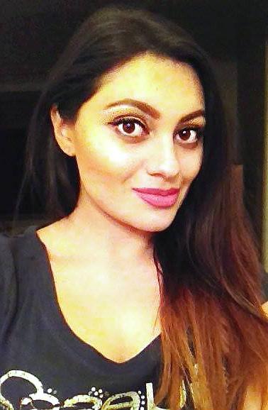 25P Hot and Sexy Indian, Desi, NRI, Punjabi Whore Slut Bitches!!
