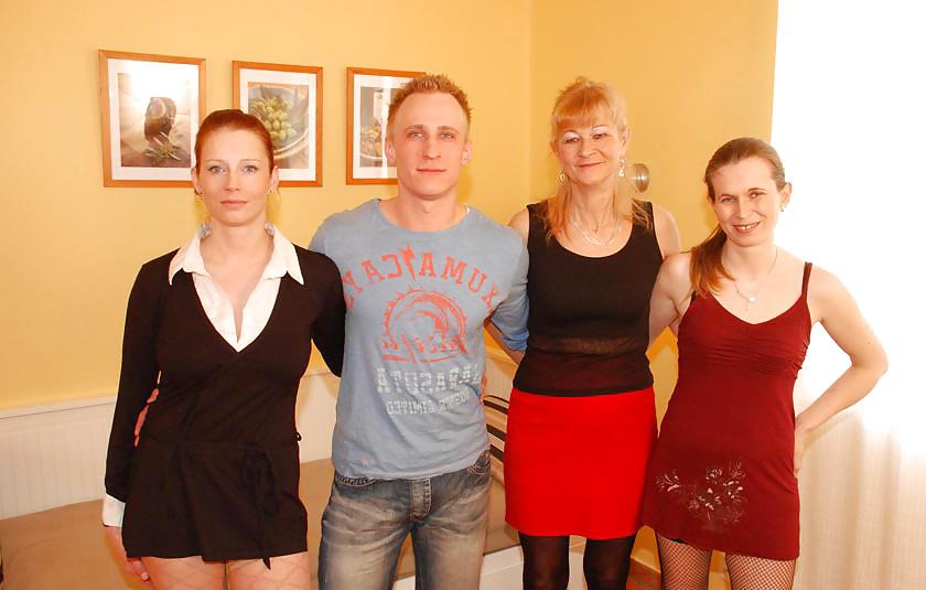 16P 3 Women For 1 Lucky Guy