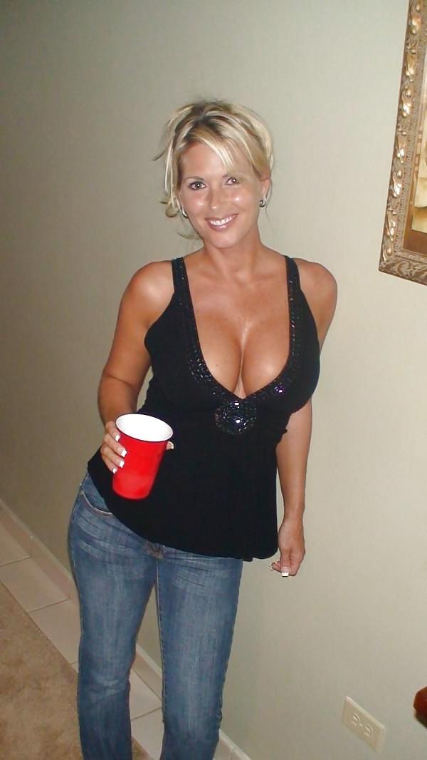 22P DRESSED TO TEASE 4 (LORDLONE)