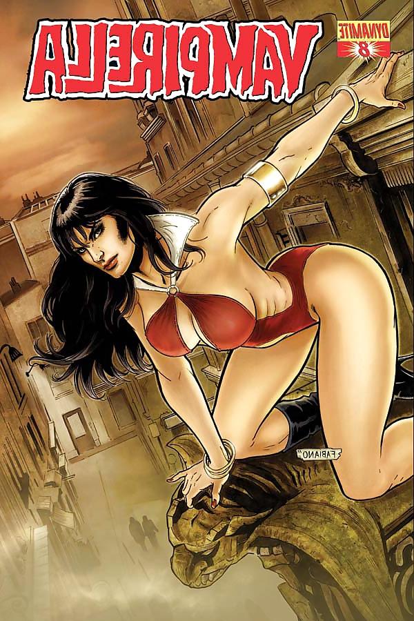 8P SEXY COMIC COVERS