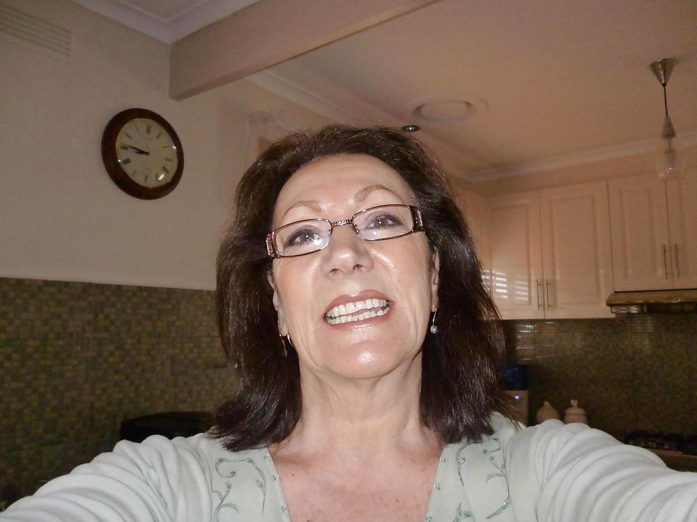 18P My Mother in Law 2 ( comments and Tributs please )