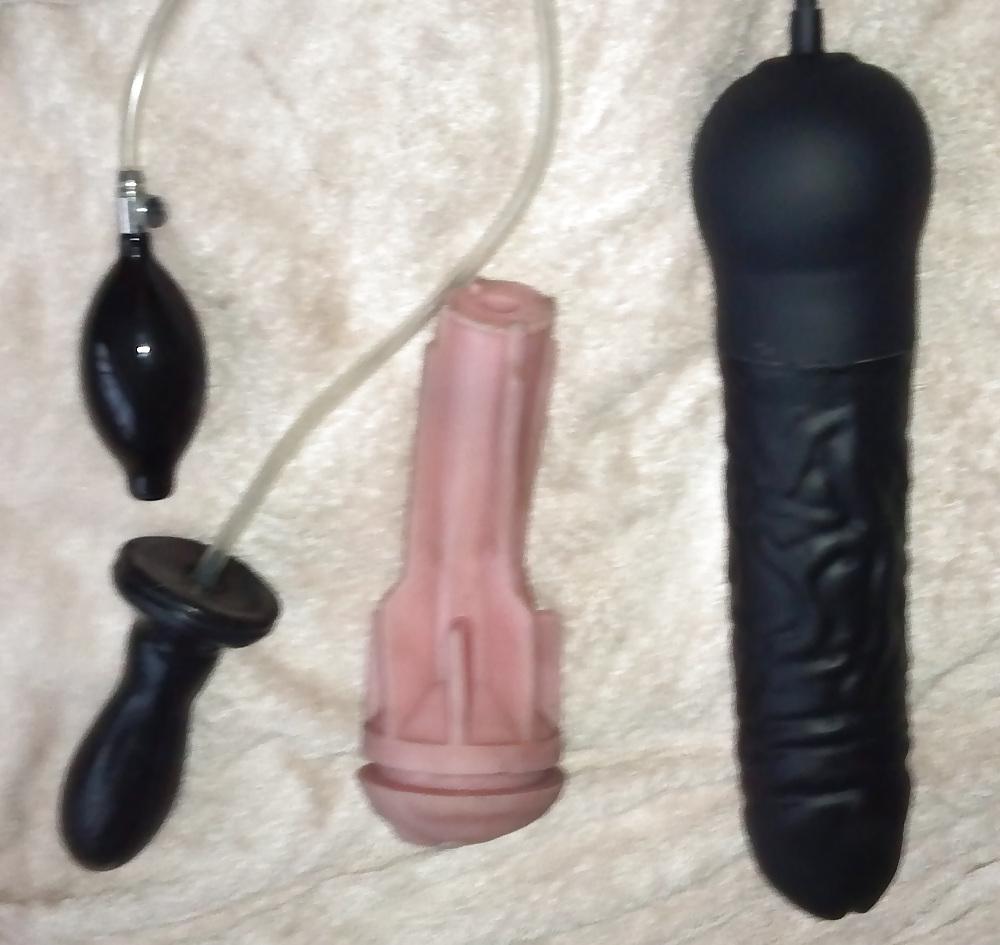25P Fleshlight filled pussy