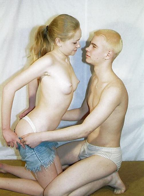 15P Blonde giving her guy a blowjob