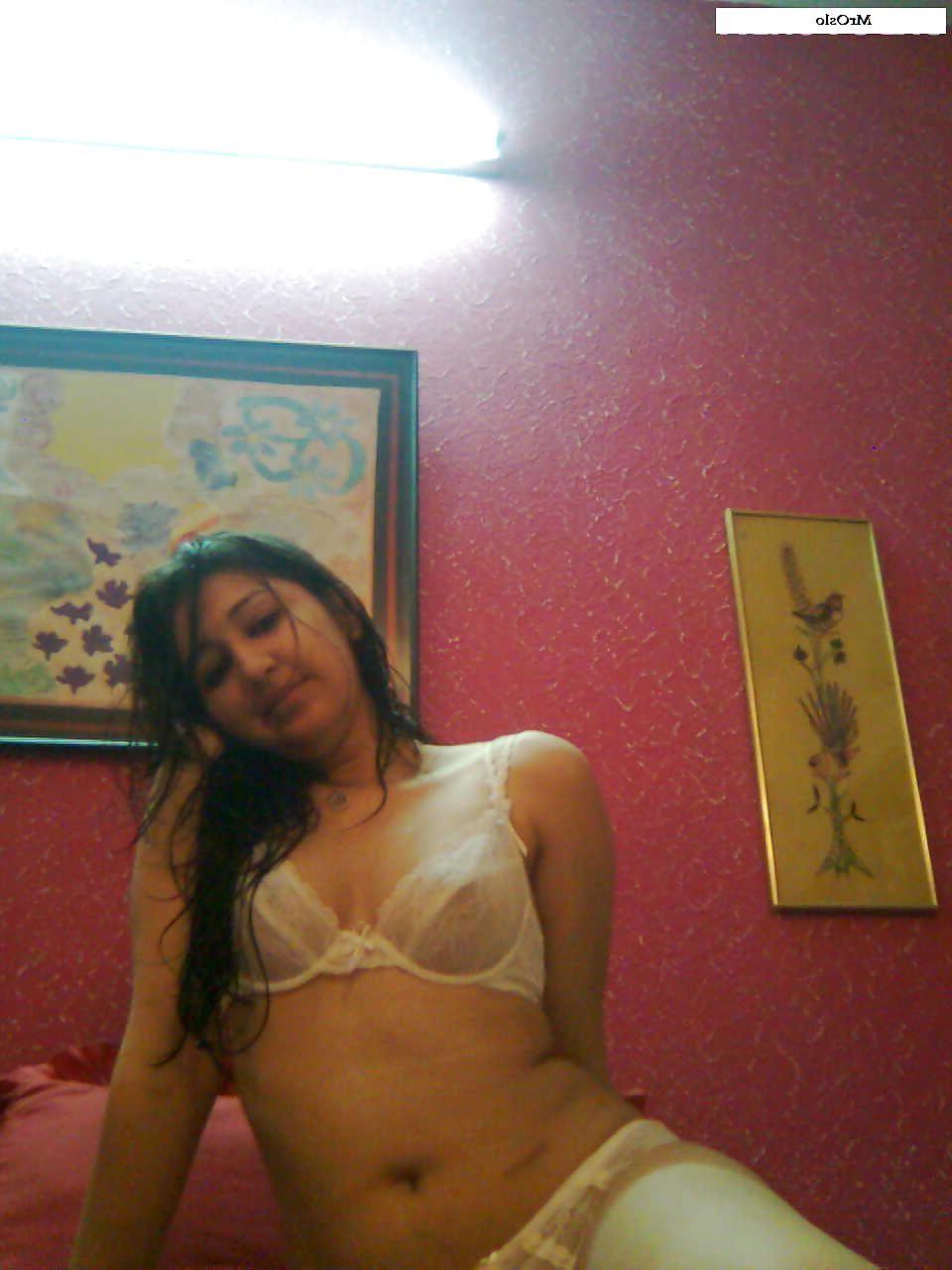 25P Hot Desi Randiya