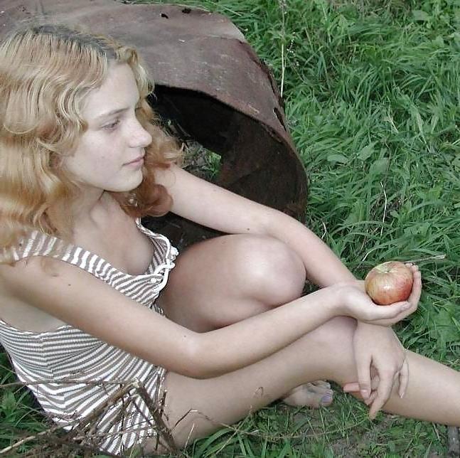 25P Downblouse nipslip upskirt and more 2