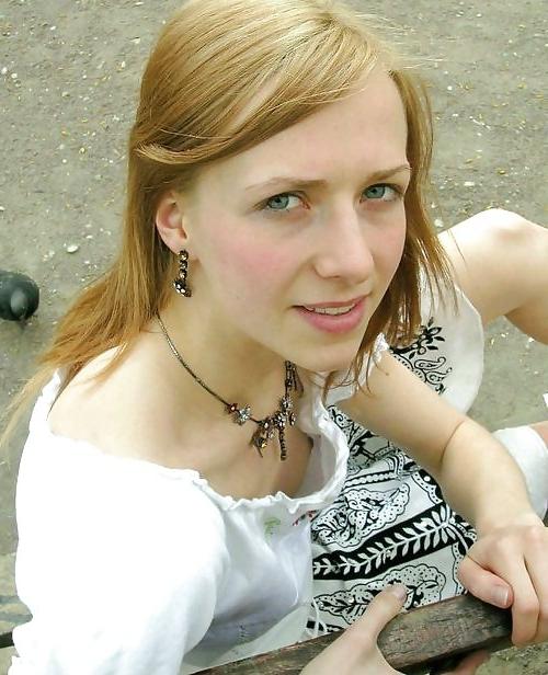 13P Downblouse