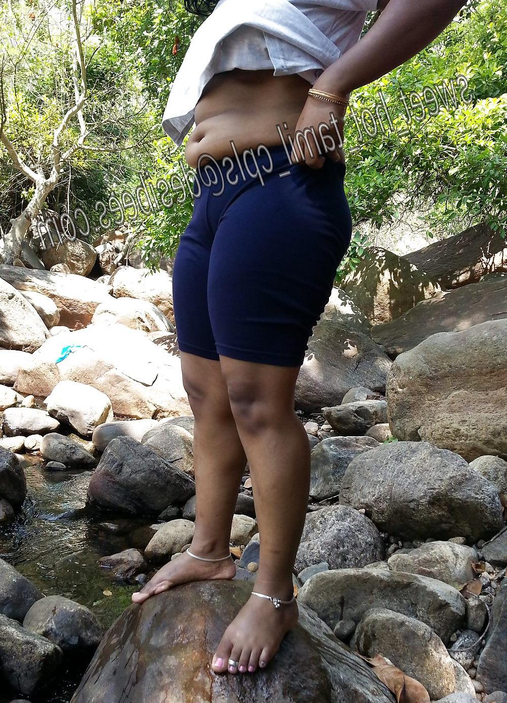 25P South indian bitche outdoor