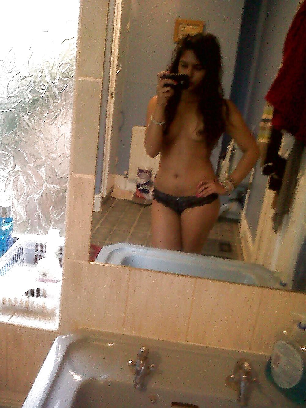 16P Paki chick from London selfshot
