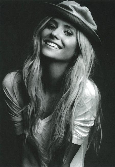 11P Dont worry be Happy and Smile