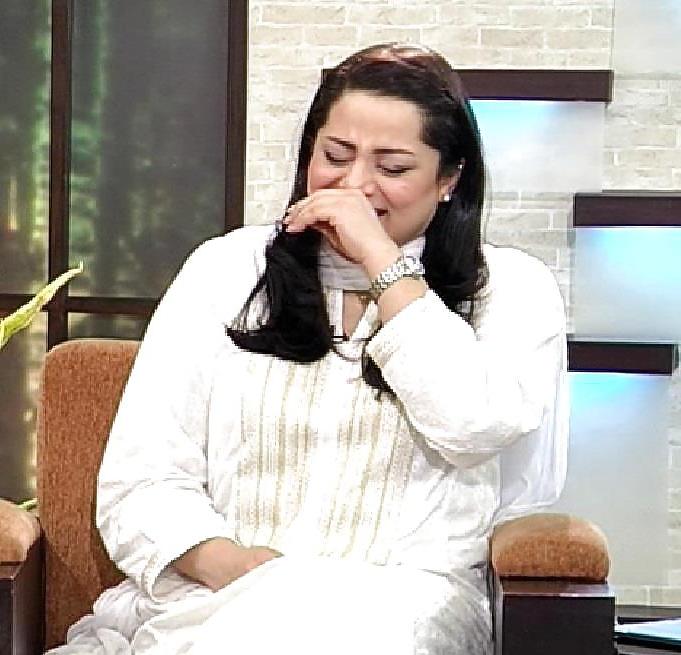 25P Pakistani beauty Milf Najia Baig