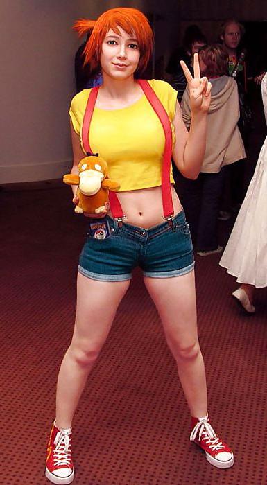 25P Babes of Comic Con 06