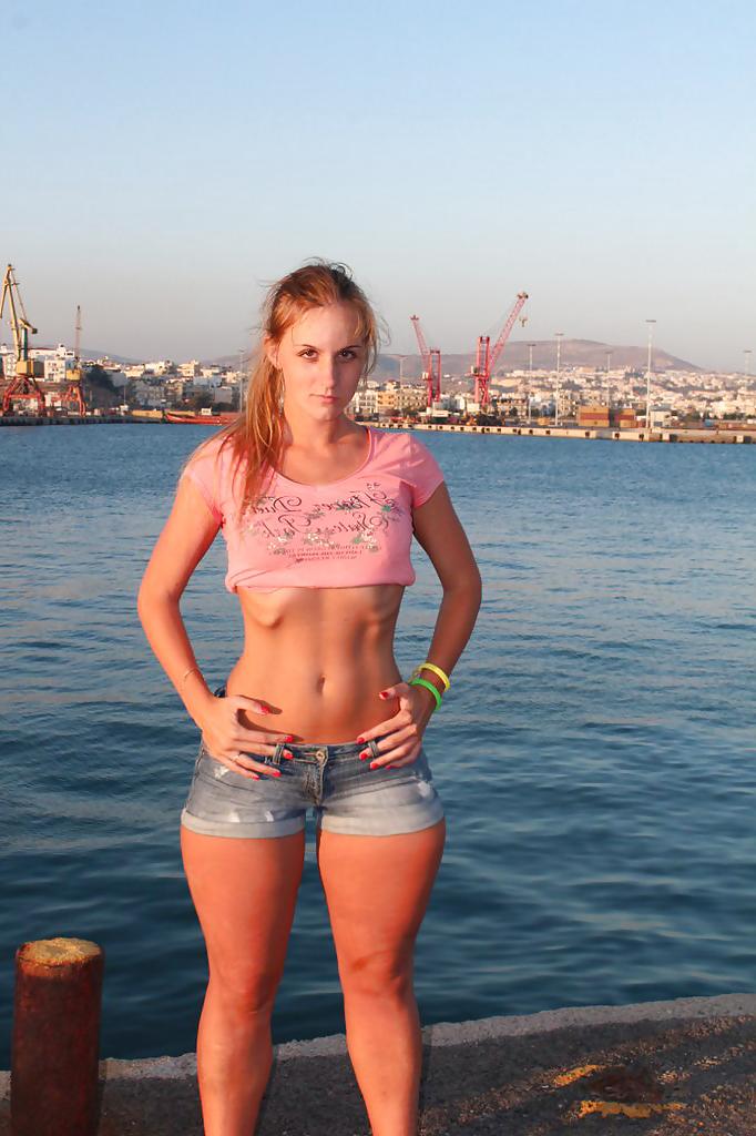 9P Russian Big Hipped Beauty