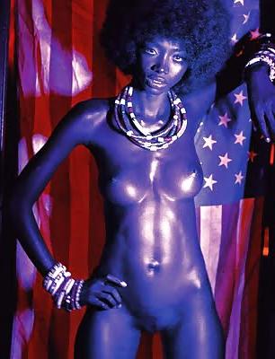 25P Ebony beauty...