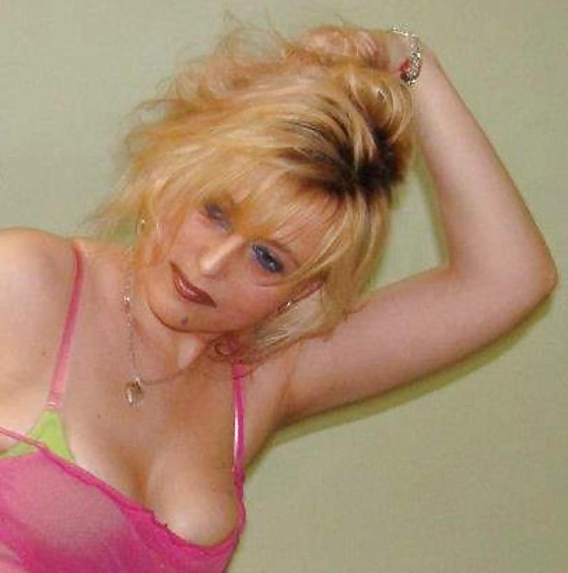 12P Turkish woman: Melike
