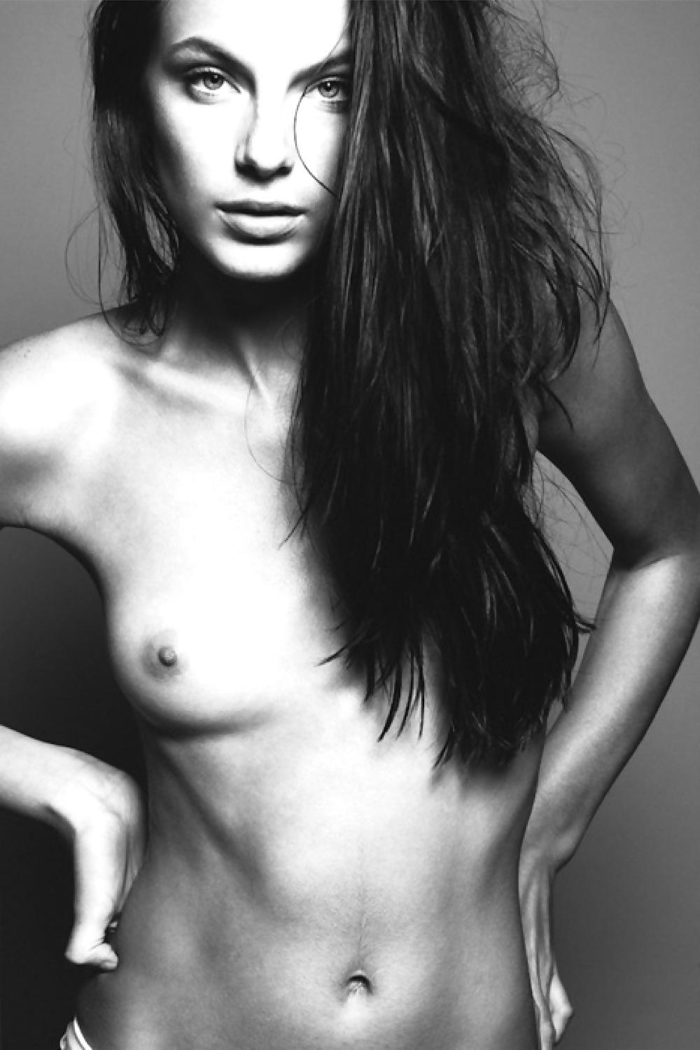 21P The Erotic Beauty of Petite Women Black and White 3