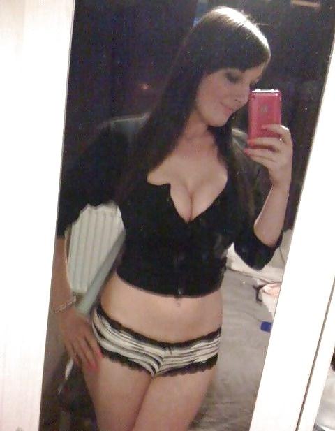 25P Arsenal Fan's Self Pics