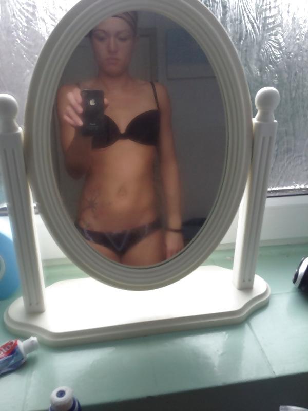 25P Smooth Becky's Self Pics