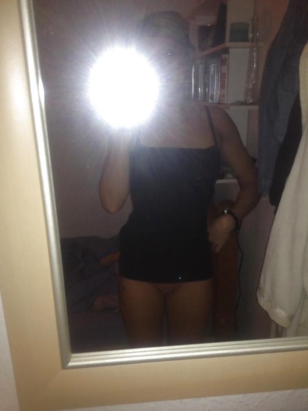 25P Smooth Becky's Self Pics